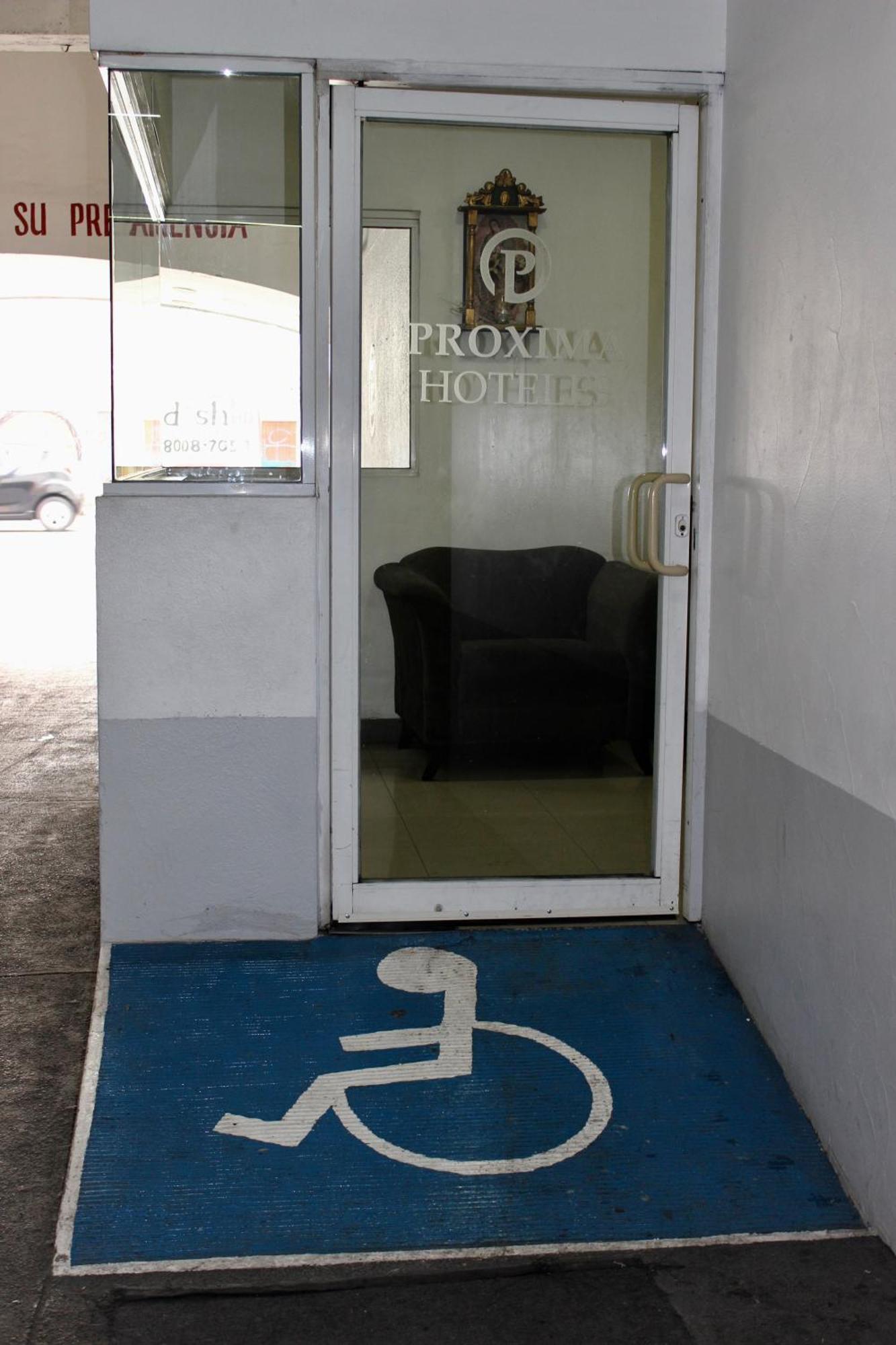 Hotel Plaza Del Arco - Monterrey Luaran gambar